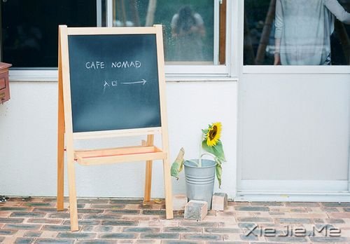 早安心语:你的心很小,不要装下太多忧伤 (7)