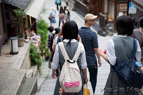 文字:相爱却孤独